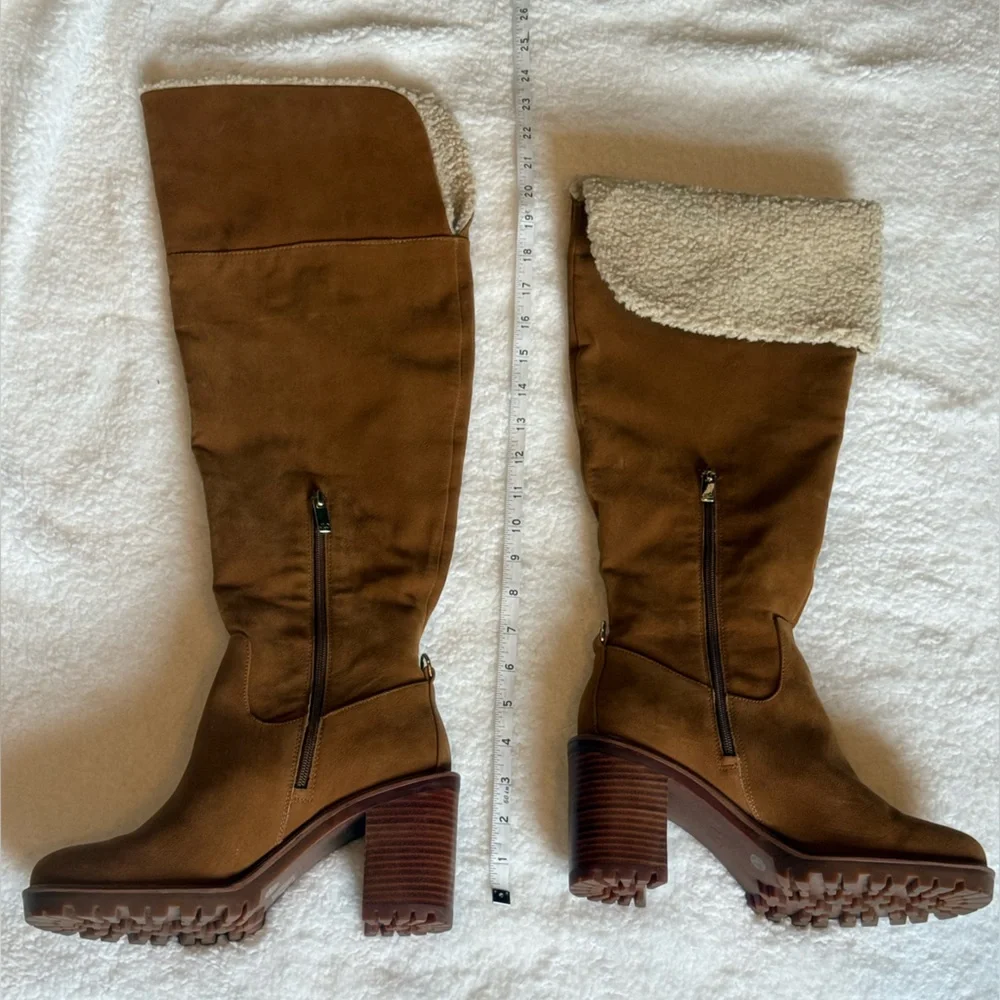 Brown Women's Tall Zip Boots - Stylish Winter Fashion - EUC sz10M